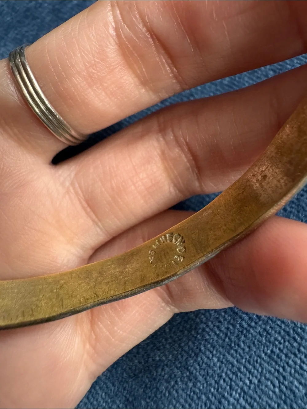Vintage Mexico 925 Sterling Silver Star Bangle.